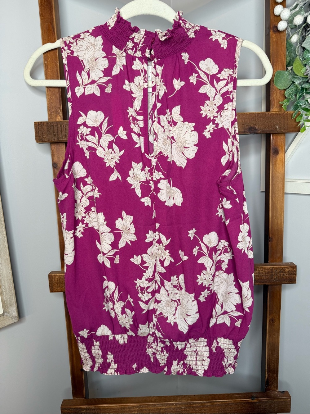 Sienna Sky Floral Sleeveless Mock Neck Blouse – Size Large - Picture 2 of 5